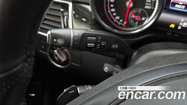 Mercedes-Benz GLE-Class GLE350 d 4MATIC