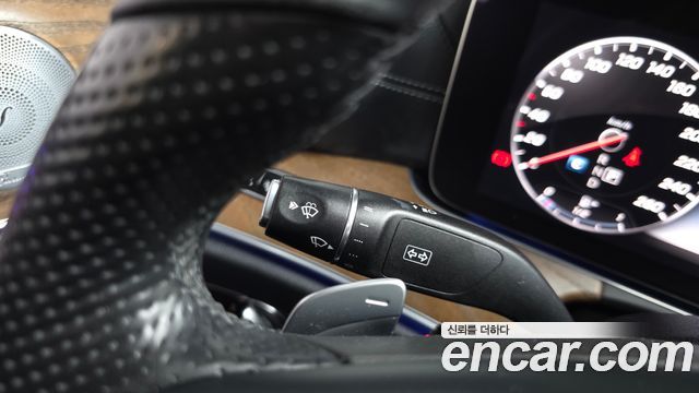 Mercedes-Benz E-Class E300 4MATIC Exclusive
