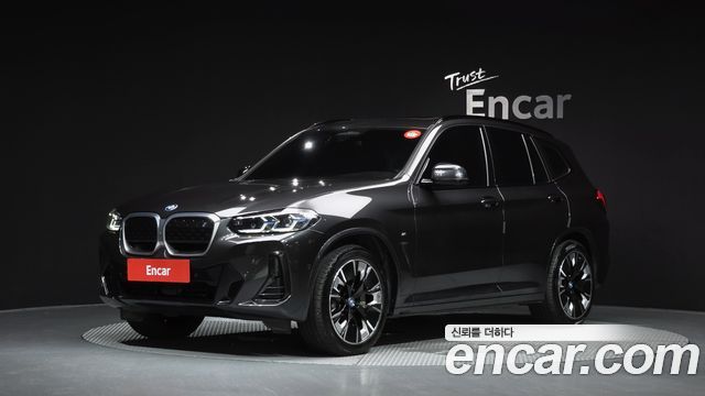 BMW iX3 M Sports