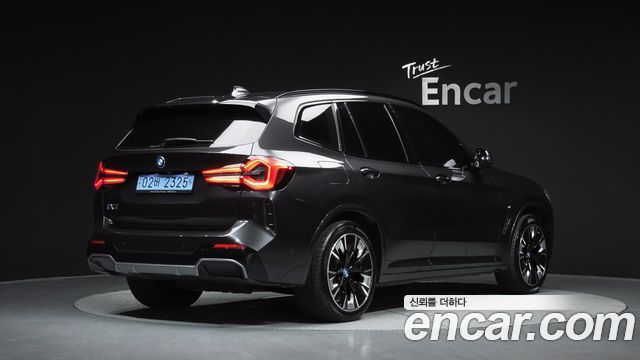 BMW iX3 M Sports
