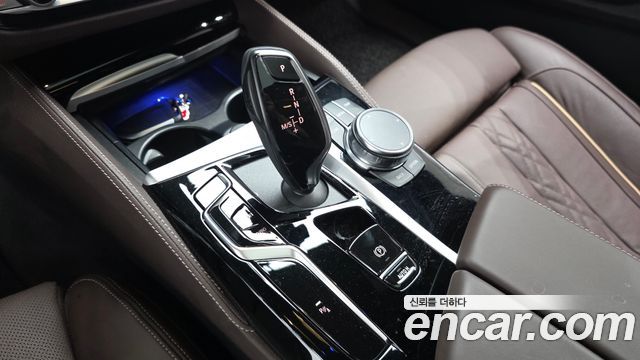 BMW 5-Series 530i xDrive M Sport Package