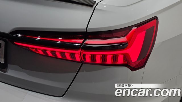 Audi A6 45 TFSI Premium