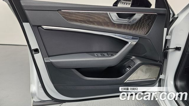 Audi A6 45 TFSI Premium