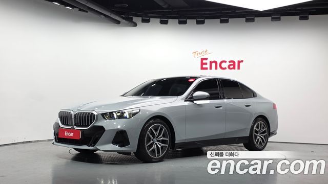 BMW 5-Series 523d M Sport