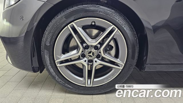 Mercedes-Benz E-Class E250 AMG Line