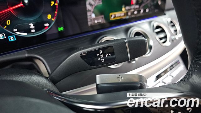 Mercedes-Benz E-Class E250 AMG Line