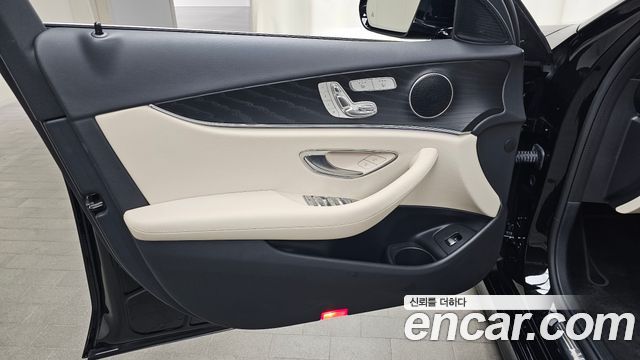 Mercedes-Benz E-Class E250 AMG Line