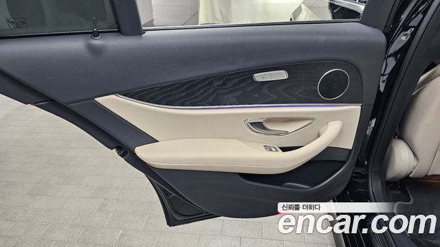 Mercedes-Benz E-Class E250 AMG Line
