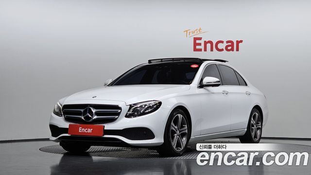 Mercedes-Benz E-Class E300 4MATIC Avnatgarde