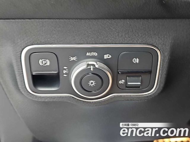 Mercedes-Benz EQB EQB300 4MATIC AMG Line