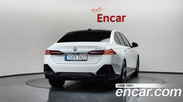 BMW 5-Series 530e M Sport