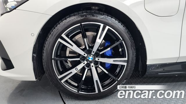 BMW 5-Series 530e M Sport