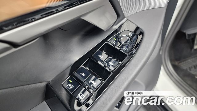 BMW 5-Series 530e M Sport