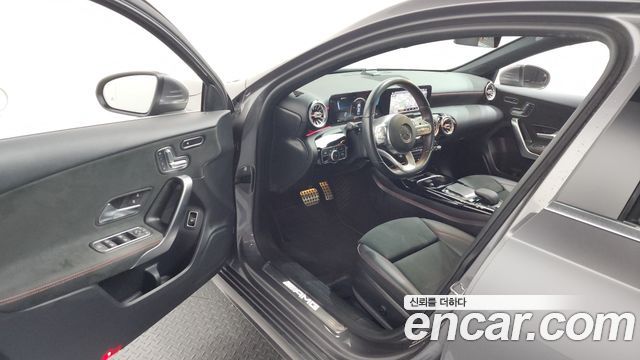 Mercedes-Benz A-Class AMG A35 4MATIC Sedan