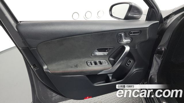Mercedes-Benz A-Class AMG A35 4MATIC Sedan