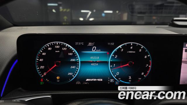 Mercedes-Benz GLB-Class AMG GLB35 4MATIC