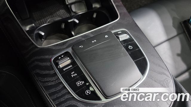 Mercedes-Benz E-Class E220d 4MATIC AMG Line