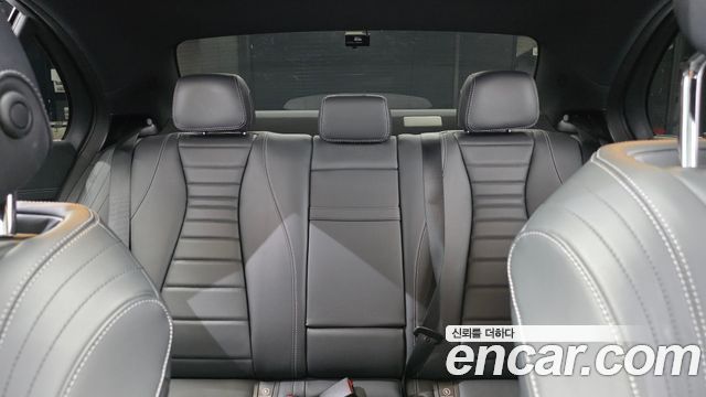 Mercedes-Benz E-Class E220d 4MATIC AMG Line