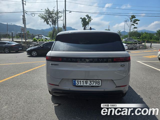 Land Rover Range Rover Sport D300 HSE Dynamic