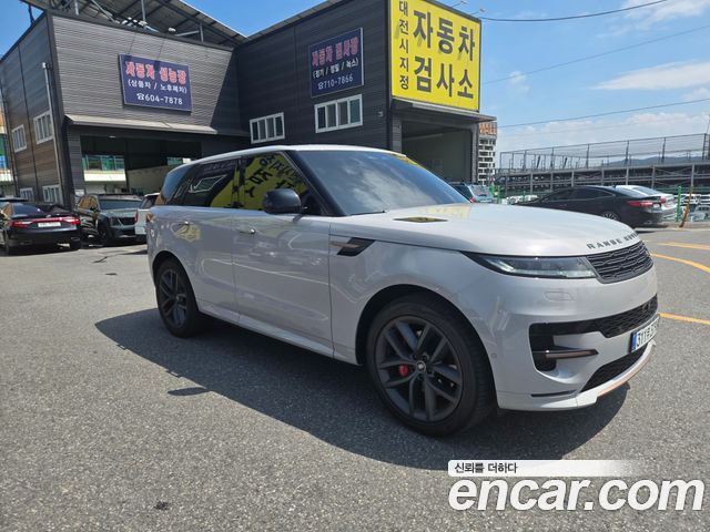 Land Rover Range Rover Sport D300 HSE Dynamic