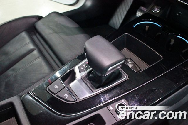 Audi A4 40 TDI Quattro Premium