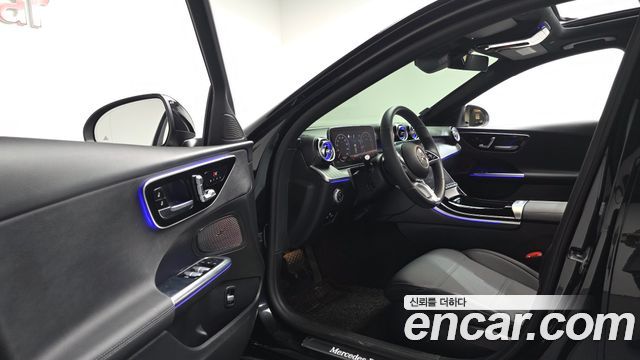 Mercedes-Benz C-Class C300 4MATIC Avantgarde