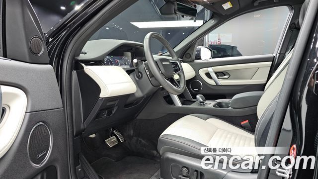 Land Rover Discovery Sport P250 Dynamic SE