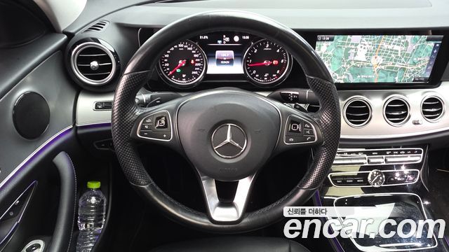 Mercedes-Benz E-Class E220d Avantgarde