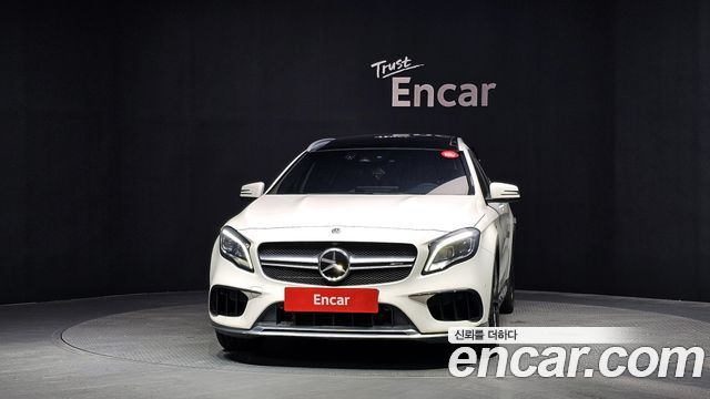 Mercedes-Benz GLA-Class GLA45 AMG 4MATIC