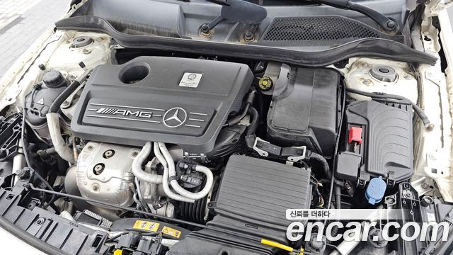 Mercedes-Benz GLA-Class GLA45 AMG 4MATIC