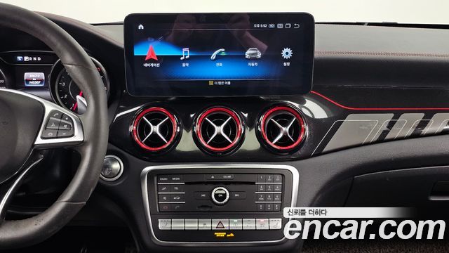 Mercedes-Benz GLA-Class GLA45 AMG 4MATIC