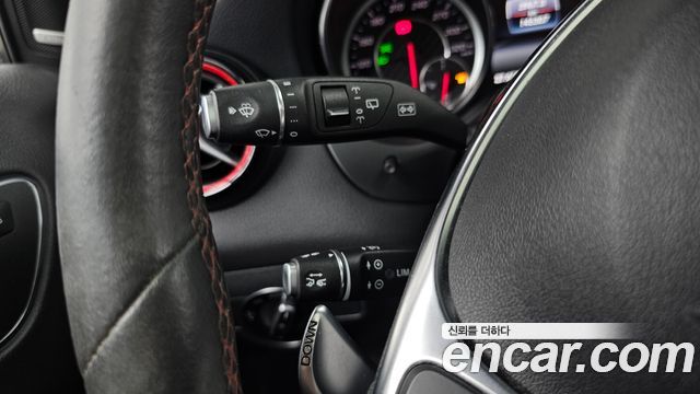 Mercedes-Benz GLA-Class GLA45 AMG 4MATIC