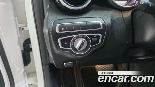 Mercedes-Benz C-Class C220 d 4MATIC