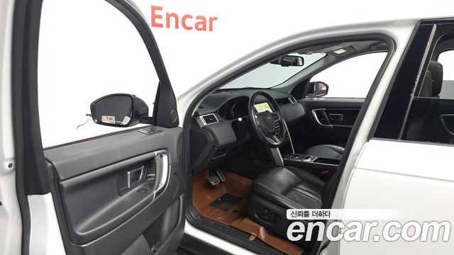Land Rover Discovery Sport 2.0 TD4 SE