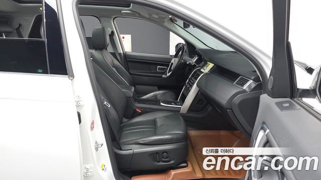 Land Rover Discovery Sport 2.0 TD4 SE