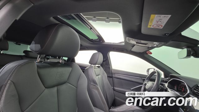 Audi Q3 35 TDI Premium Sportback