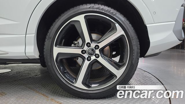 Audi Q3 35 TDI Premium Sportback