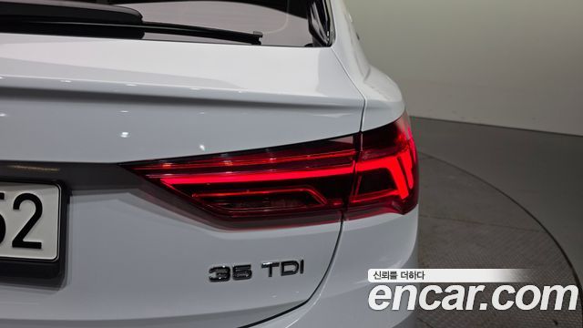 Audi Q3 35 TDI Premium Sportback