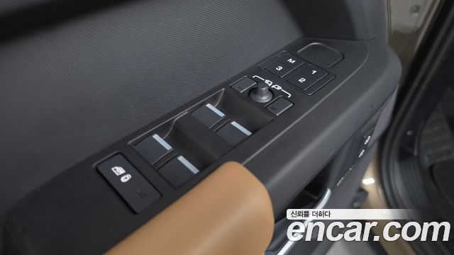 Land Rover Defender 110 P300 X-Dynamic SE