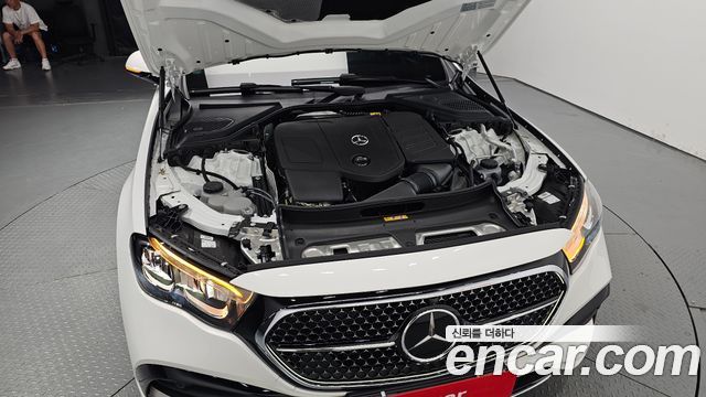 Mercedes-Benz E-Class E200 AMG Line
