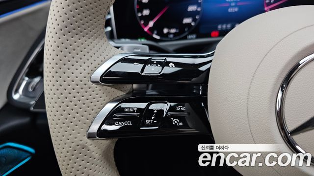 Mercedes-Benz E-Class E200 AMG Line