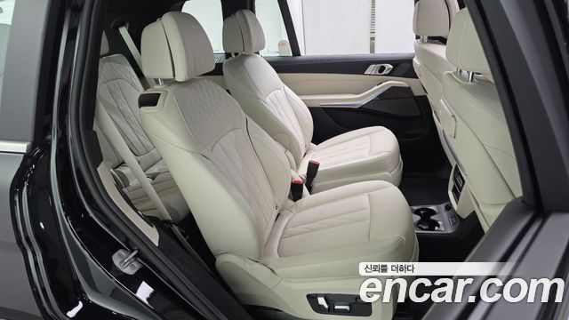 BMW X7 xDrive 40i M Sport 6STR