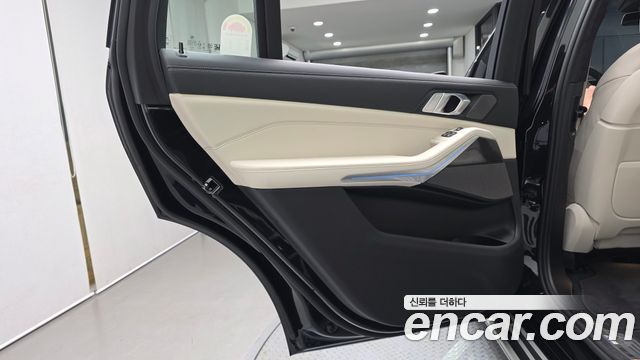 BMW X7 xDrive 40i M Sport 6STR