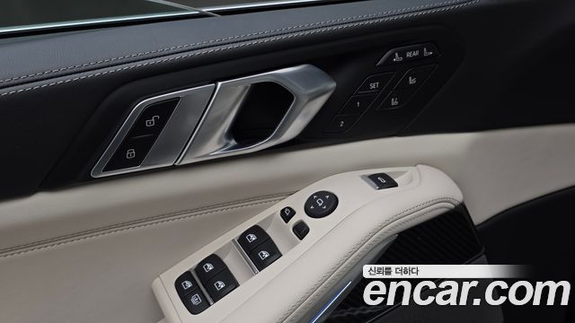 BMW X7 xDrive 40i M Sport 6STR