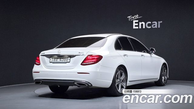Mercedes-Benz E-Class E300 Avantgarde