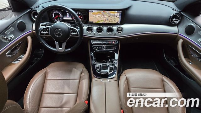 Mercedes-Benz E-Class E300 Avantgarde