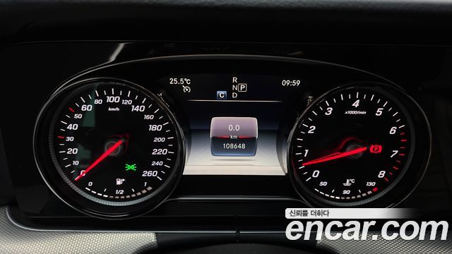 Mercedes-Benz E-Class E300 Avantgarde