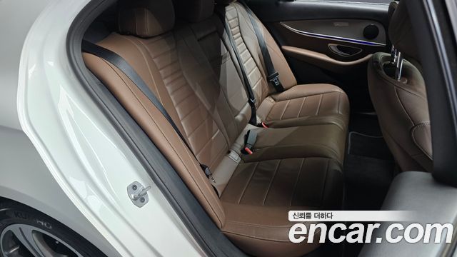 Mercedes-Benz E-Class E300 Avantgarde