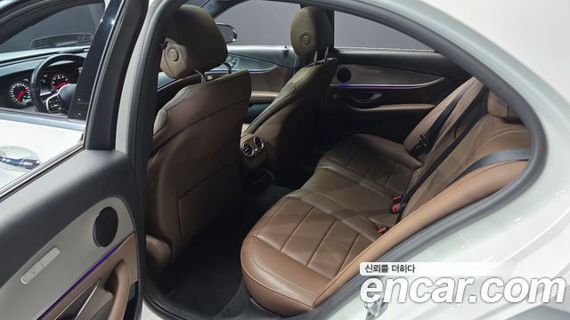 Mercedes-Benz E-Class E300 Avantgarde