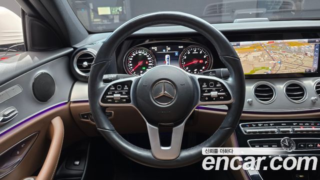 Mercedes-Benz E-Class E300 Avantgarde